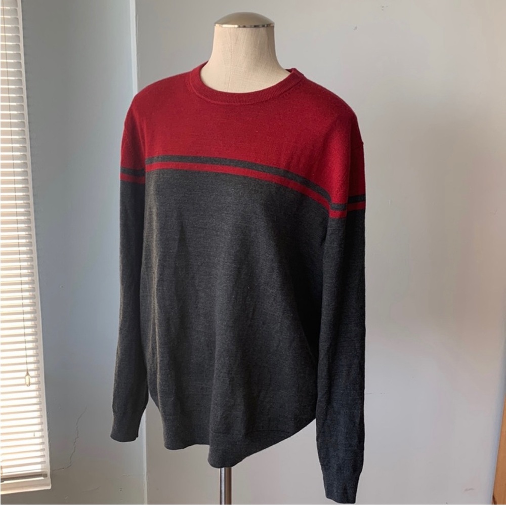 Banana Republic Merino Wool Sweater - Picture 3 of 12